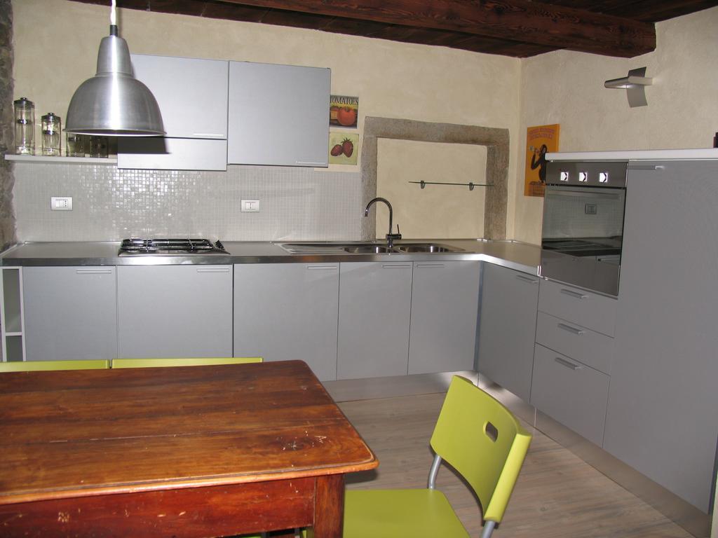 Casa Vacanze La Meridiana Baceno Quarto foto