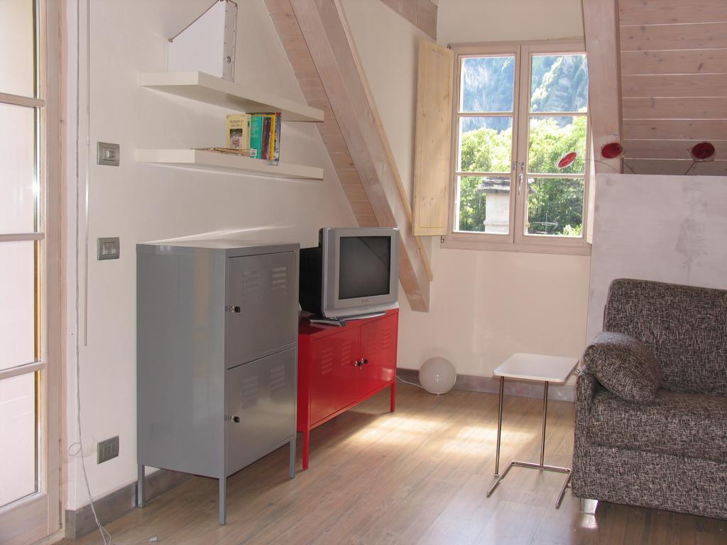 Casa Vacanze La Meridiana Baceno Quarto foto